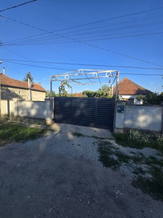 Продається сімейний будинок - фото 1