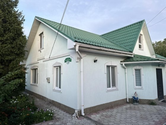 Продам двоповерховий будинок по вулиці Володимирскій Олександрія