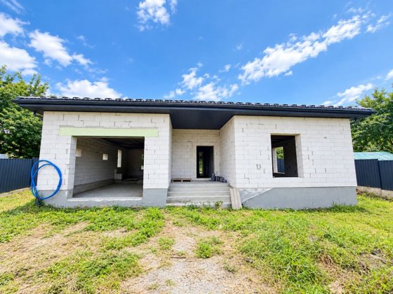 Новий будинок по вул. Зоряна — 165 м², Бердичів