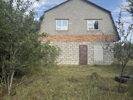 Продам двухповерховий будинок дачя Бердичів