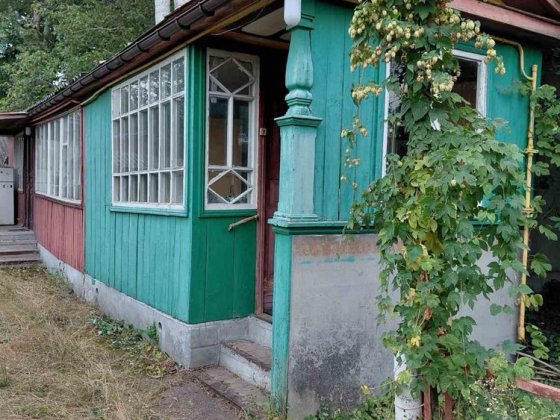 Продам будинок в м.Бобровиця з землею 24 сотки Бобровиця