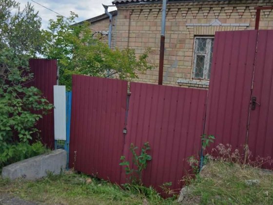 продаж ділянки і дачного будинку Васильков