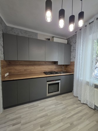 Продам будинок біля ЖД, район Будівельників - фото 1