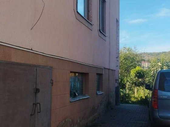 Житловий будинок,  м. Виноградів, вул. Чеська  будинок 135 Виноградов
