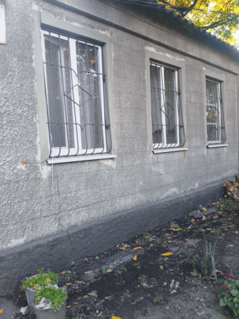 1/2 будинку  біля школи на Чапаева - фото 1