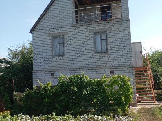 Продам классную дачу 3 этажа +гараж Чайка / Ремонтник  с.о.Здоровье Кам'янське