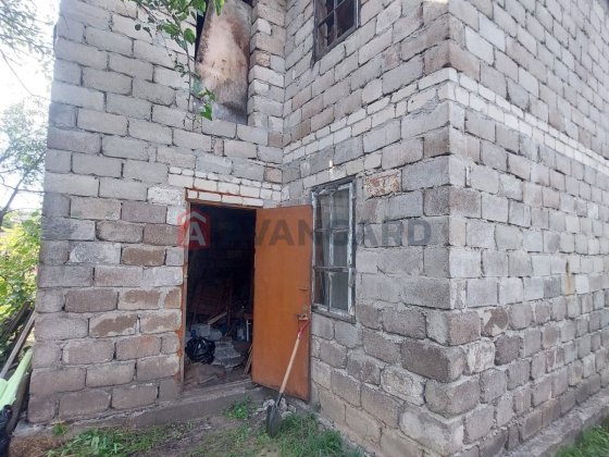 Дача в сосновому лісі Кам'янське