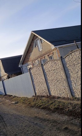 Продаж будинку, Високий, 10 км від Харкова, покупець комісію не сплачує - фото 1