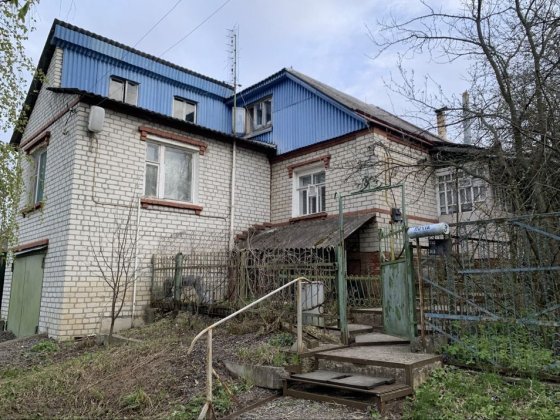 Продаж будинку  у Високом Високий