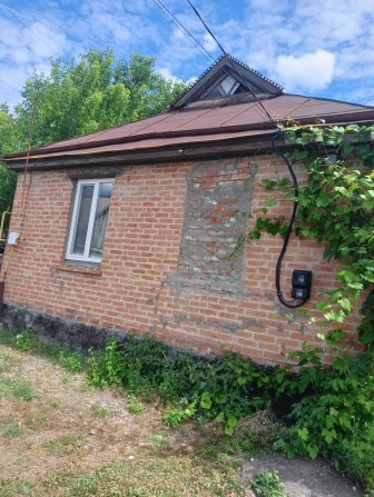 «Продам будинок з ремонтом, 25 соток землі, газове опалення, с. Дирдин» - фото 1