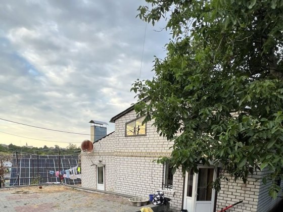 Продається будинок разом з діючим бізнесом в м. Городище Черкаська обл. Городище