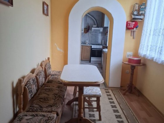 Дім з подвірям суміжний з сусідами Дрогобыч