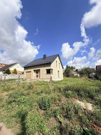 Продаж будинку 164,7 м² з гаражем, каміном, теплою підлогою та 7 сотками у Здолбунові $77 000 - фото 1