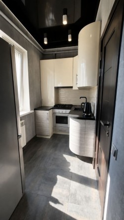 Продам будинок м.Зміїв - фото 1