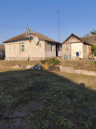 Продам будинок в Змієві - фото 1