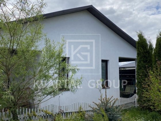 Без комісії Продажа дома с ремонтом Податки платить власник Тиха локація!