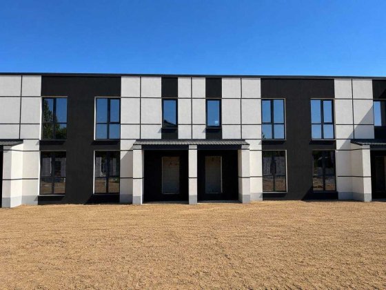 Продаж таунхаусу 104 м² (під РОЗТЕРМІНУВАННЯ)