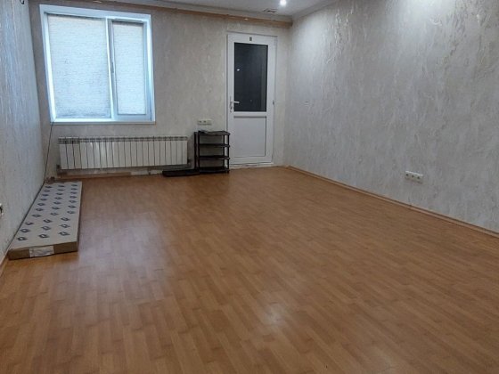 Продається частина будинку жековського типу в центрі міста Измаил