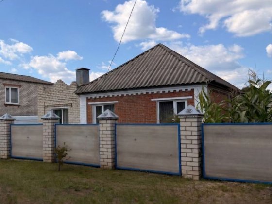 Продам будинок (в аренду не здається, тільки продаж) Изюм