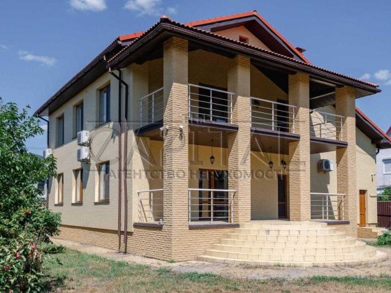 Продаж ЯКІСНОГО будинку з ремонтом 250 м2 10 соток Гостомель Бучанський район гараж сауна Гостомель