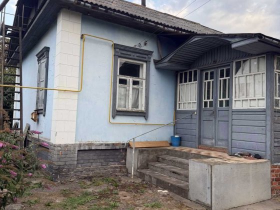 Продажа частного дома с участком . Конотоп , Сумская обл. Конотоп