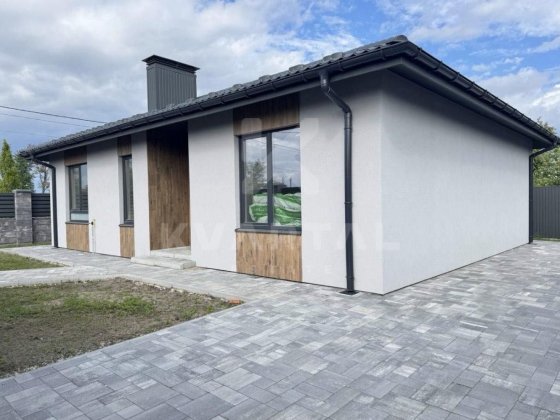 Одноповерховий будинок у котеджному містечку - 88 кв.м., 3,8 сотки земельної ділянки