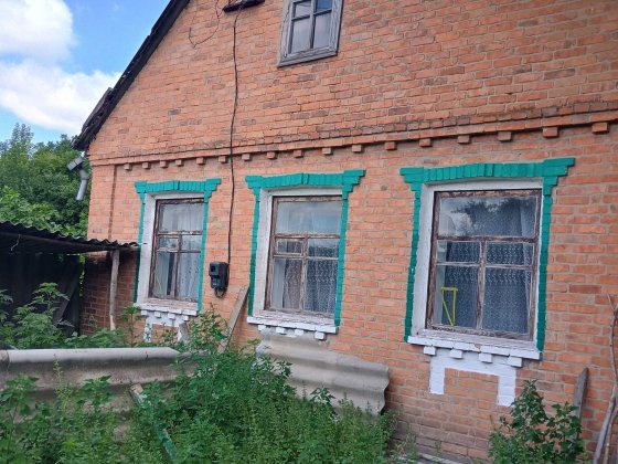 Продам гарний будинок Лубни