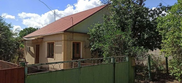Будинок в центральному парку міста - фото 1