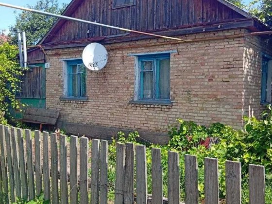 Продам житловий будинок м. Малин 89,6кв.м,. Розглядаю державні програми на житло. Малин