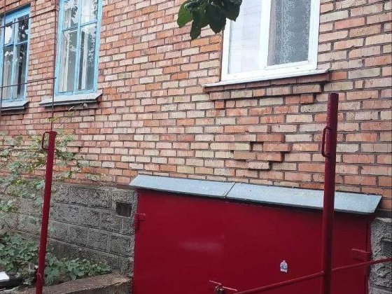 Продам будинок у районі Інституту(за дитсадком номер 8) Марганец