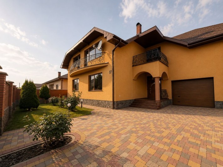 Продаж будинку 253 м2 вул.Бейли Бартока - фото 1