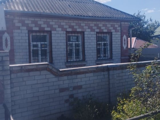 Продам Дом улица Збройні  сили України Нежин