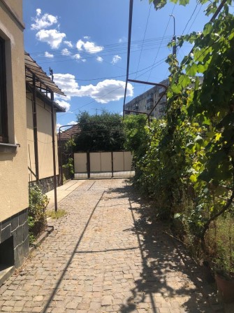 Продаж 5 кімнатного будинку - фото 1