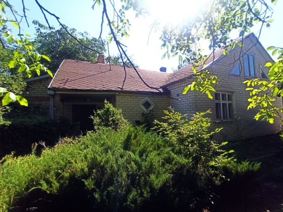 Продам будинок 10 соток м. Нововолинськ Нововолынск