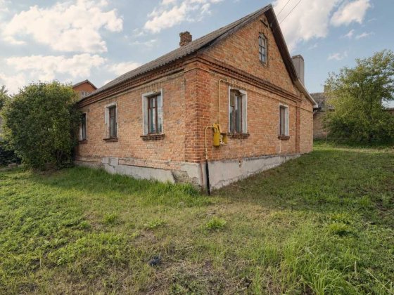 Продаж цегляного будинку в районі хлібзаводу | 6 соток Нововолынск