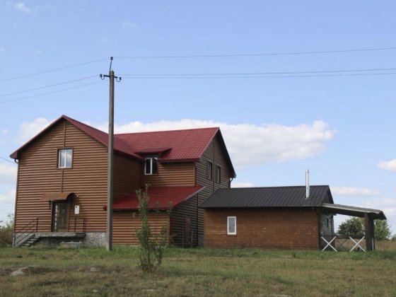 Продам будинок під бізнес Звягель
