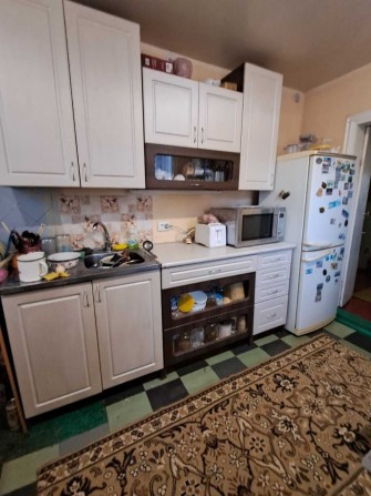 Продам прекрасный 3х км дом со всеми удобствами. Район школы № 3. Гараж. - фото 1