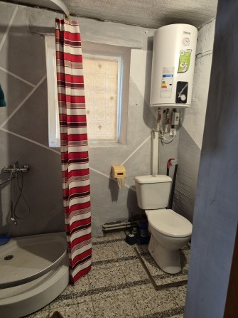 Продам дом в центре - фото 1