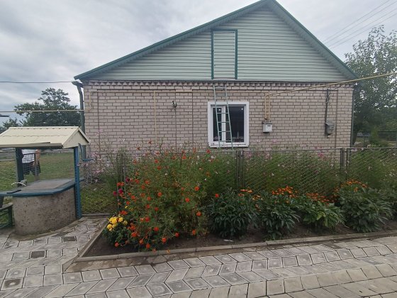 Продам будинок з санвузлом Самар