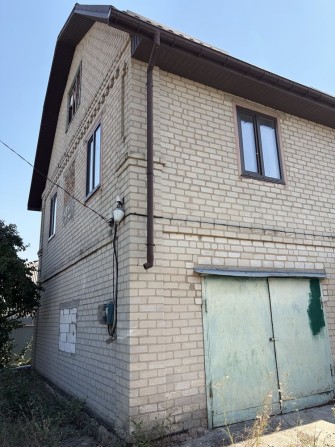 Продам 2 поверховий будинок - фото 1