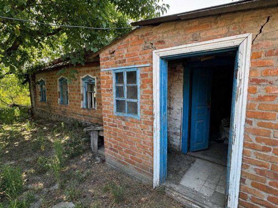 Продаж будинку з окремою територією в Ромнах, без комісії Ромны