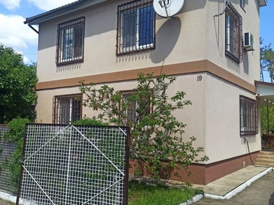 Продам 2 поверховий будинок Самар