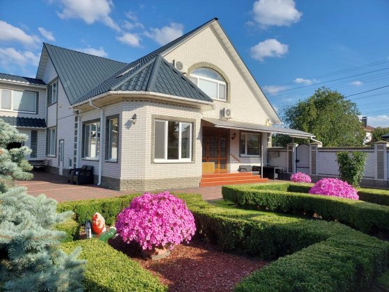 Продам VIP будинок в центрі м. Прилуки. Прилуки