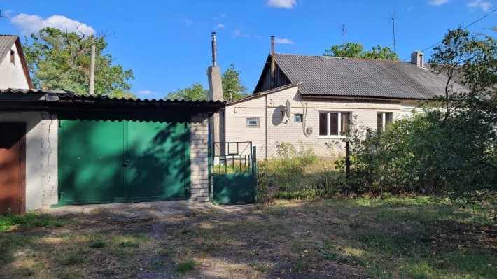 Продам будинок місто Сарни - фото 1