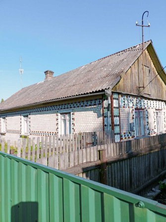 продам дім з гаражем - фото 1