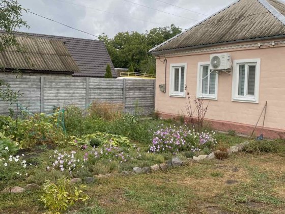 Продам будинок  біля "Гуляй Поле" Сміла