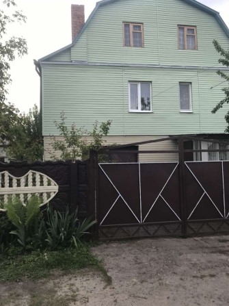 Продам будинок. - фото 1
