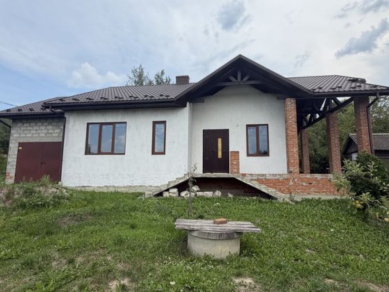 Просторий будинок з терасою Трускавец
