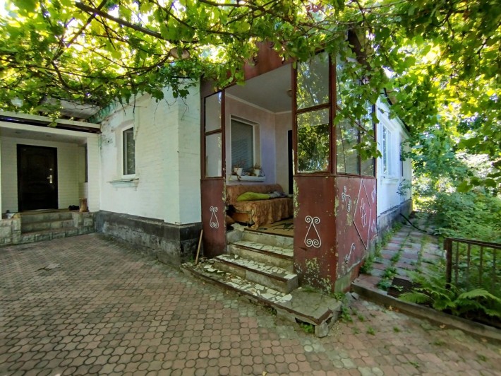 Продається просторий будинок 123м² на два окремих житла 6 cоток р-н Лиса Гора. Автономне опалення  і - фото 1