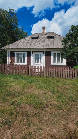 Продам будинок в місті Хотин - фото 1